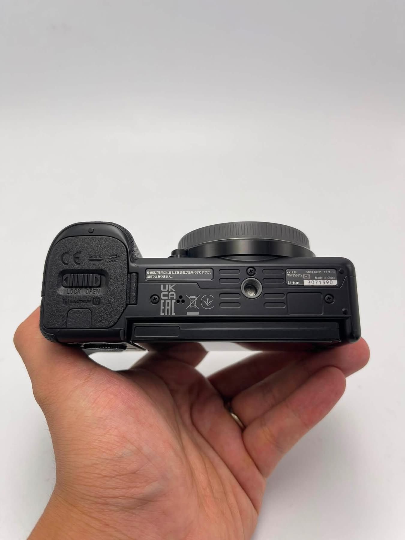 Sony ZV-E10