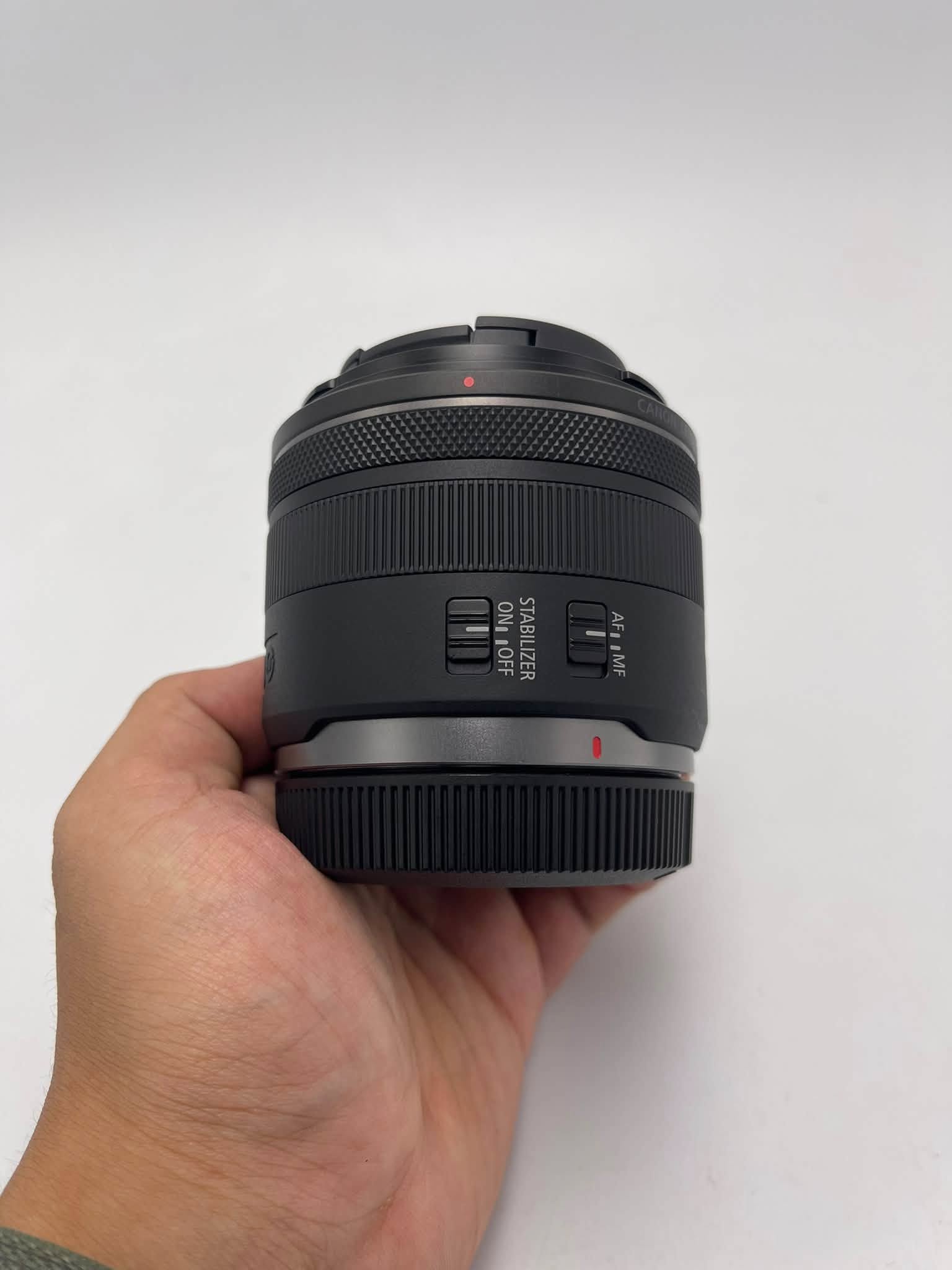 Canon RF 24mm F1.8 STM