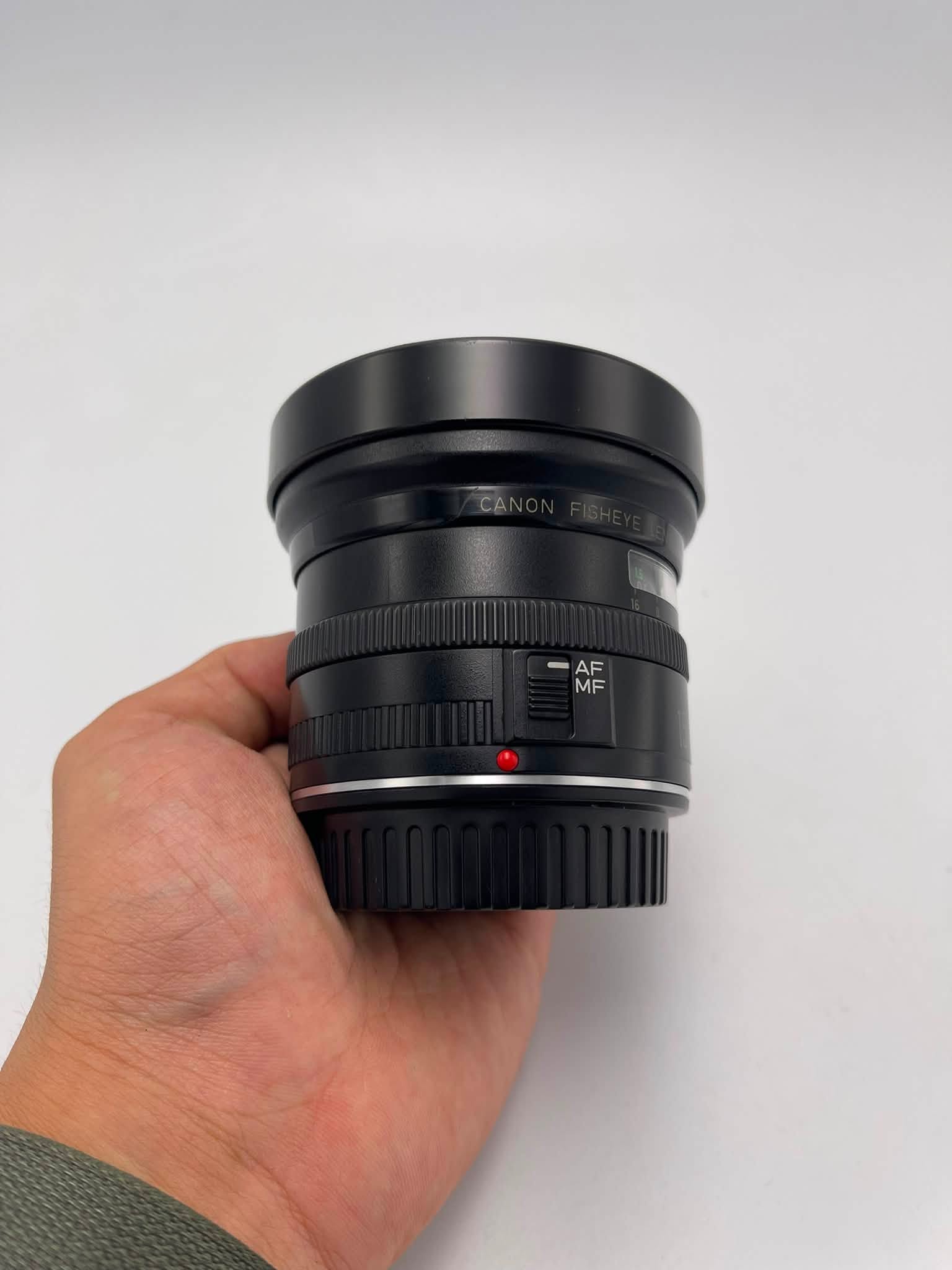 Canon EF 15mm F2.8  Fisheye
