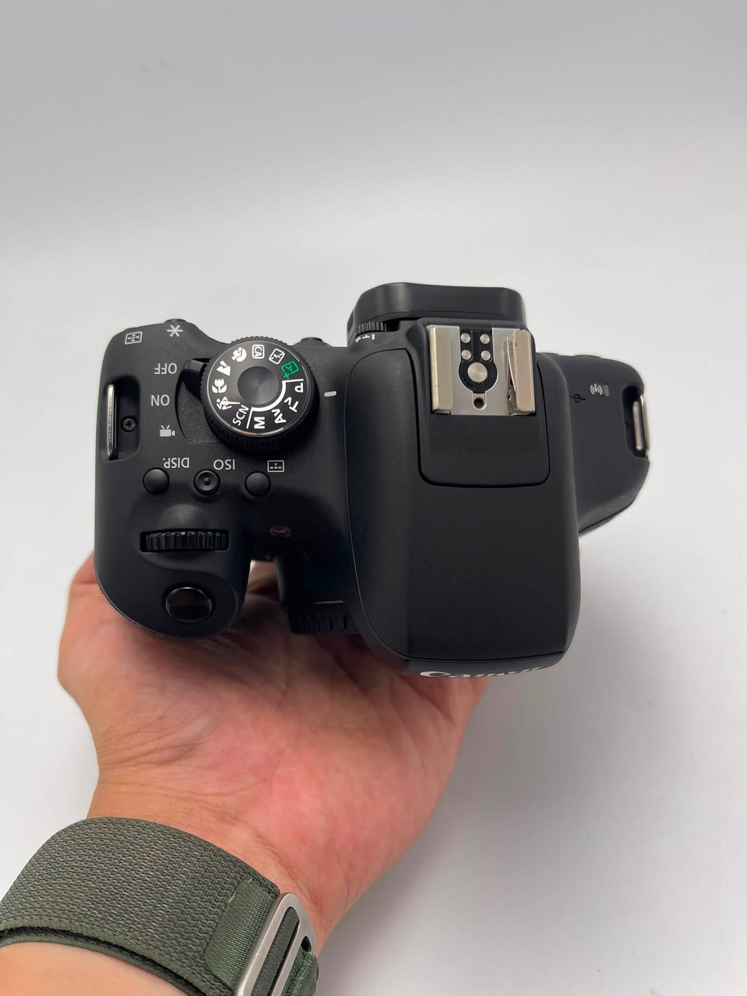 Canon EOS 750D