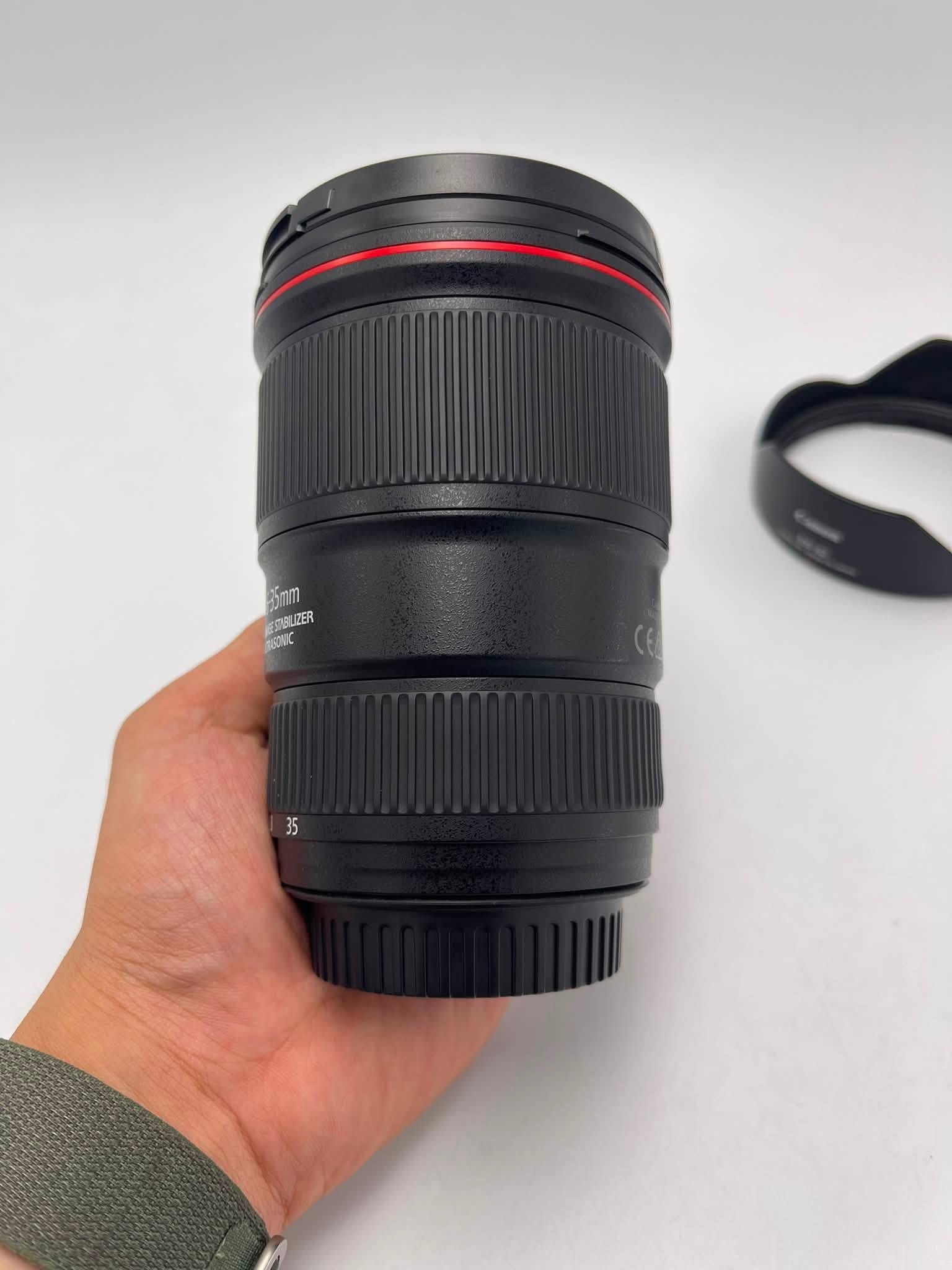 Canon EF 16-35mm F4L IS USM