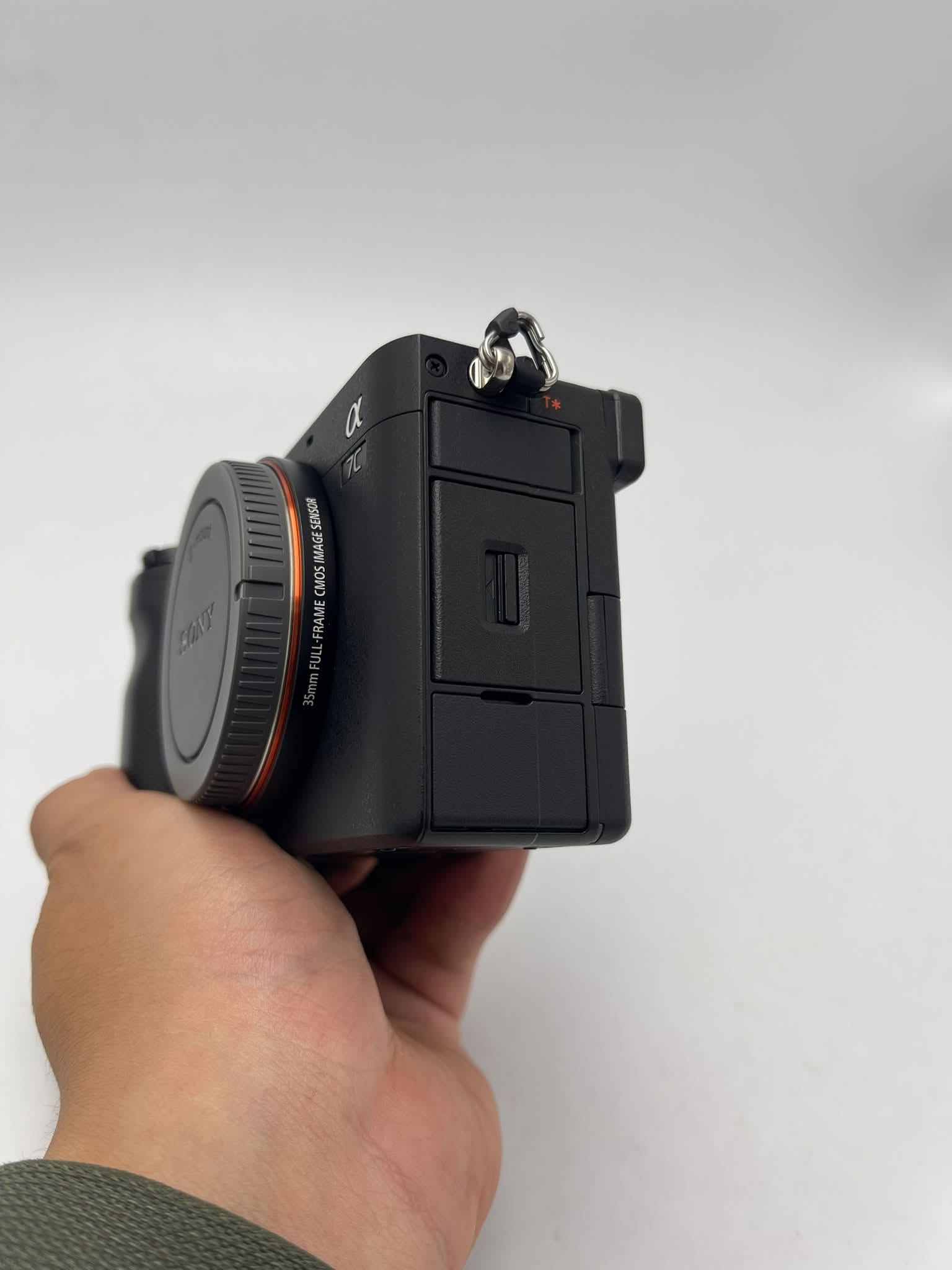 Sony A7C