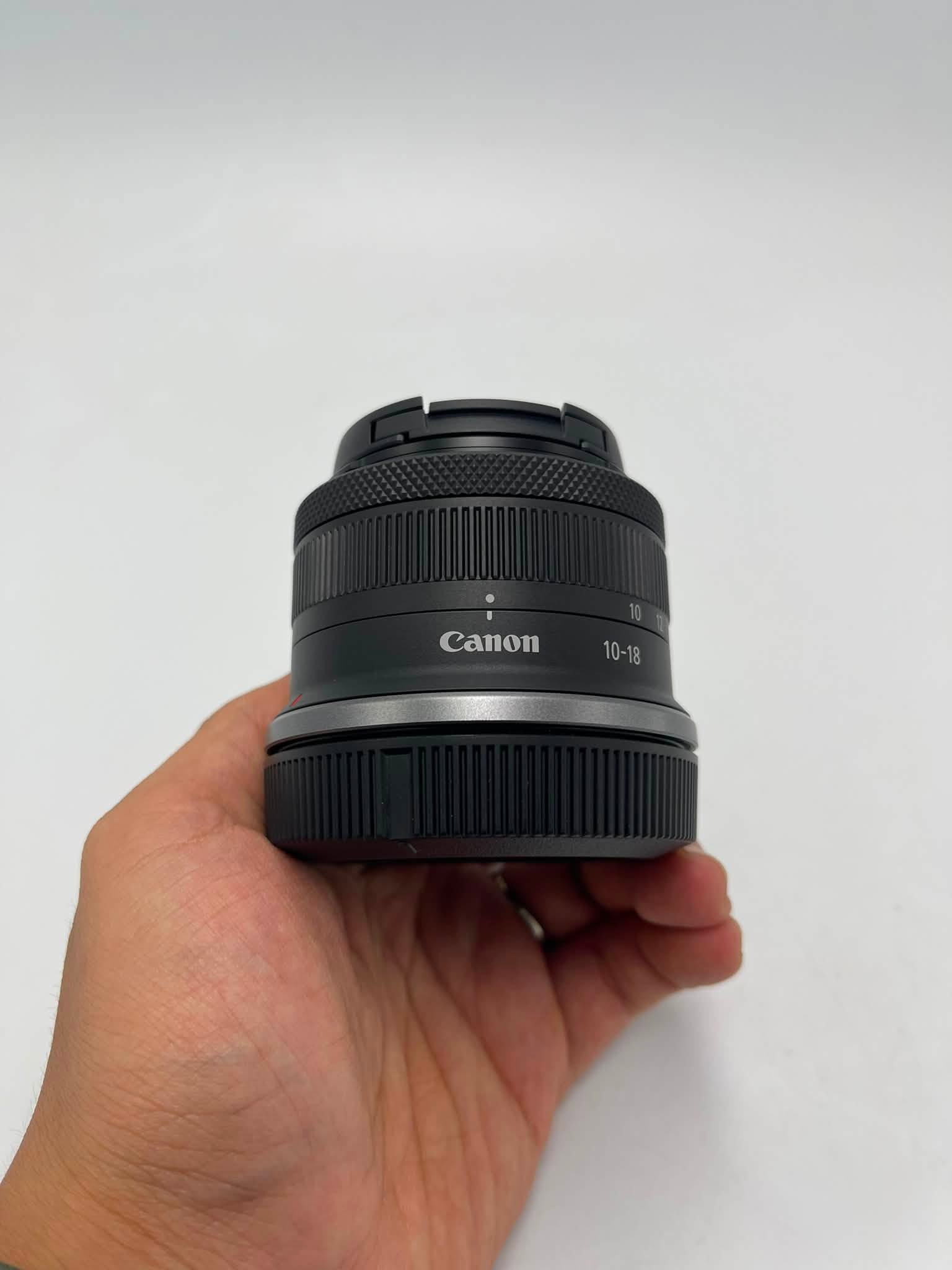 Canon RF-S 10-18mm F4.5-6.3 IS STM