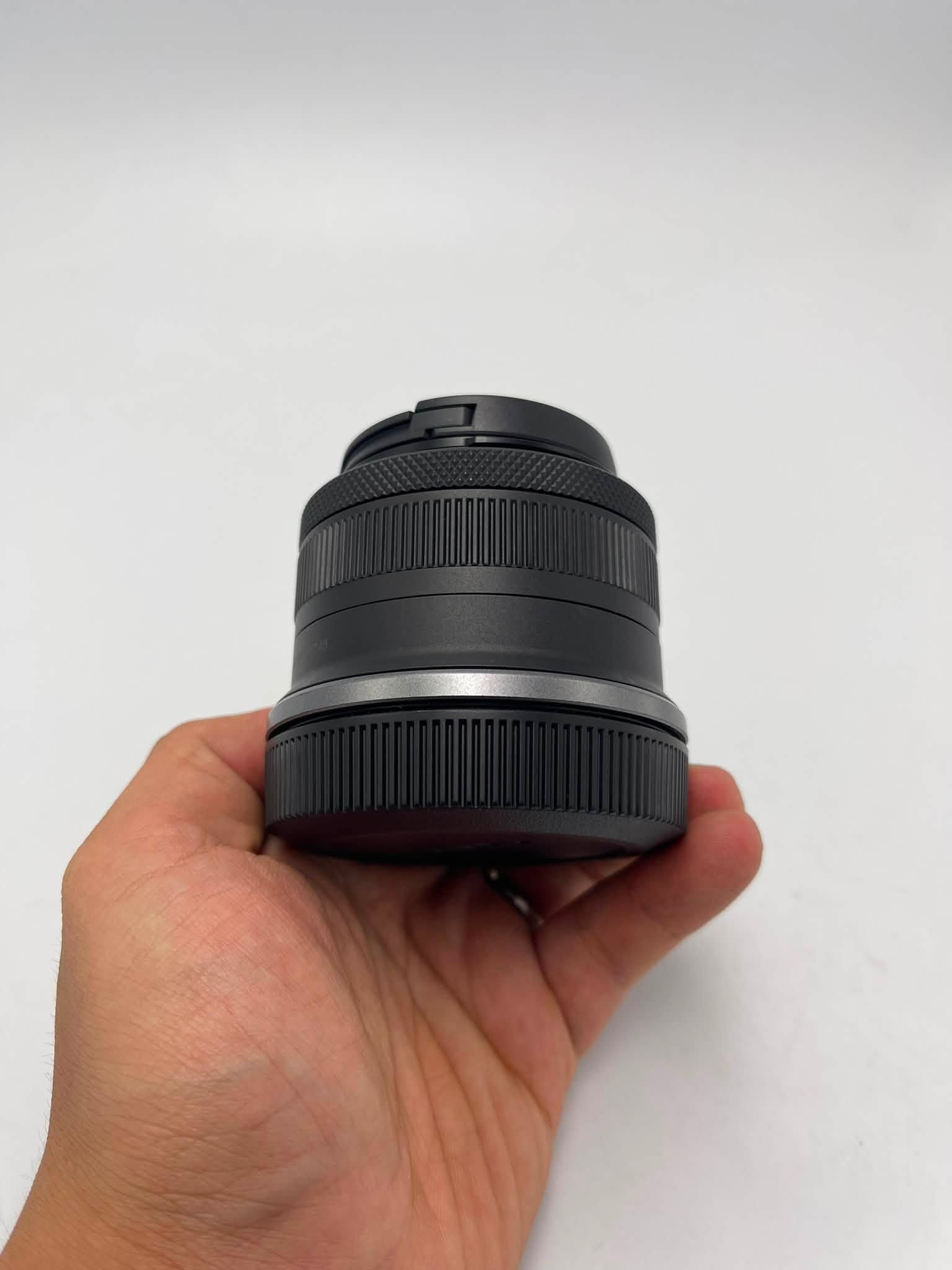 Canon RF-S 10-18mm F4.5-6.3 IS STM