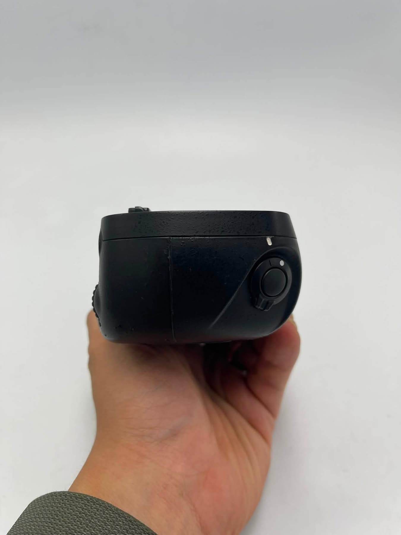 Grip pin zin Nikon MB D14 for Nikon D600, D610