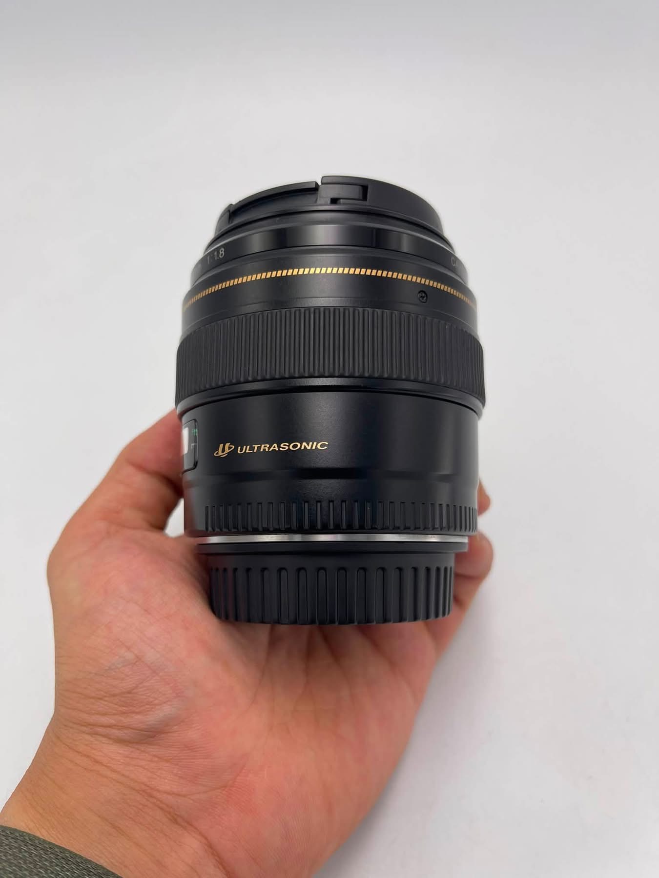 Canon EF 85mm F1.8 USM