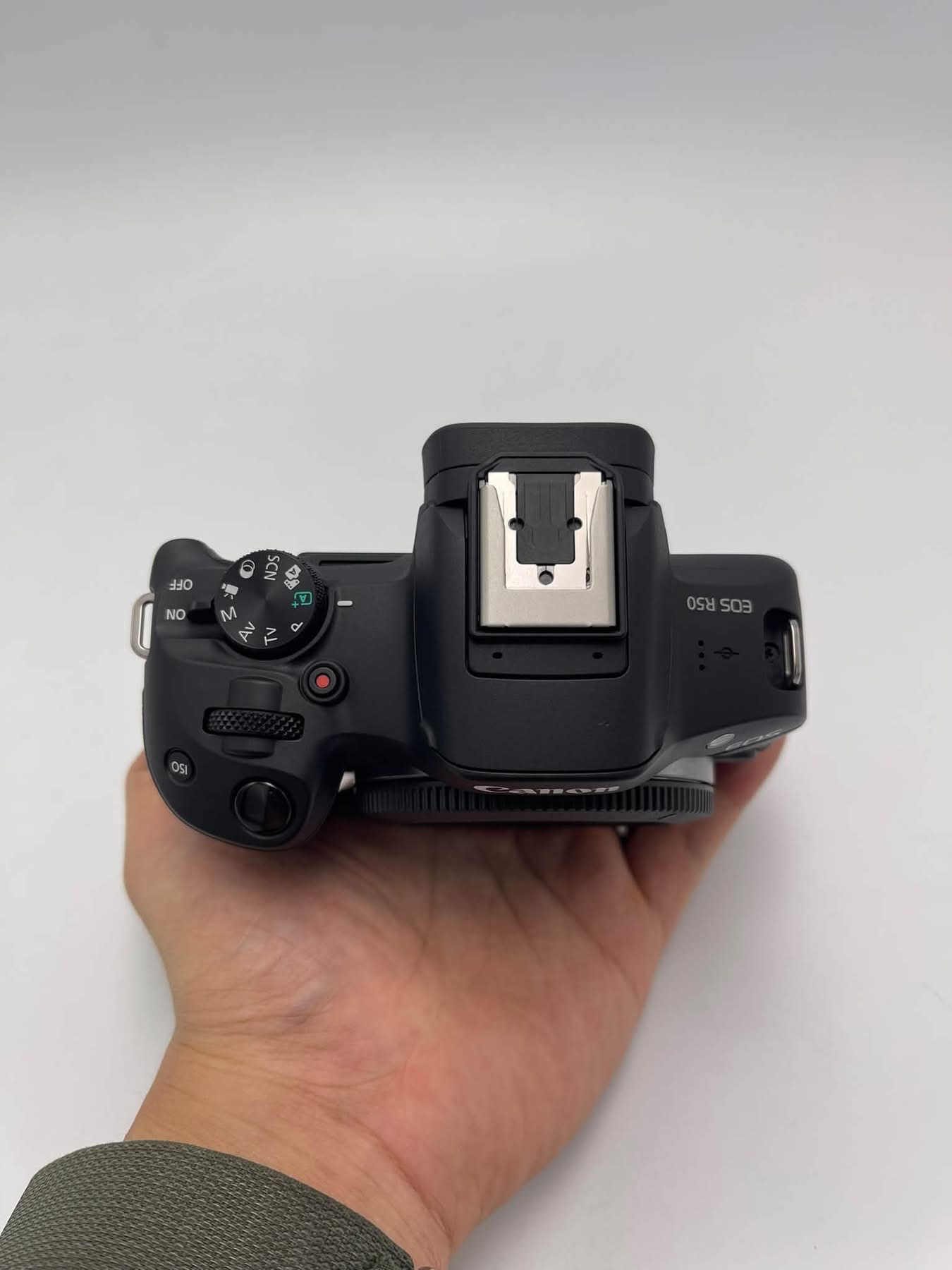 Canon EOS R50 (Only Body)