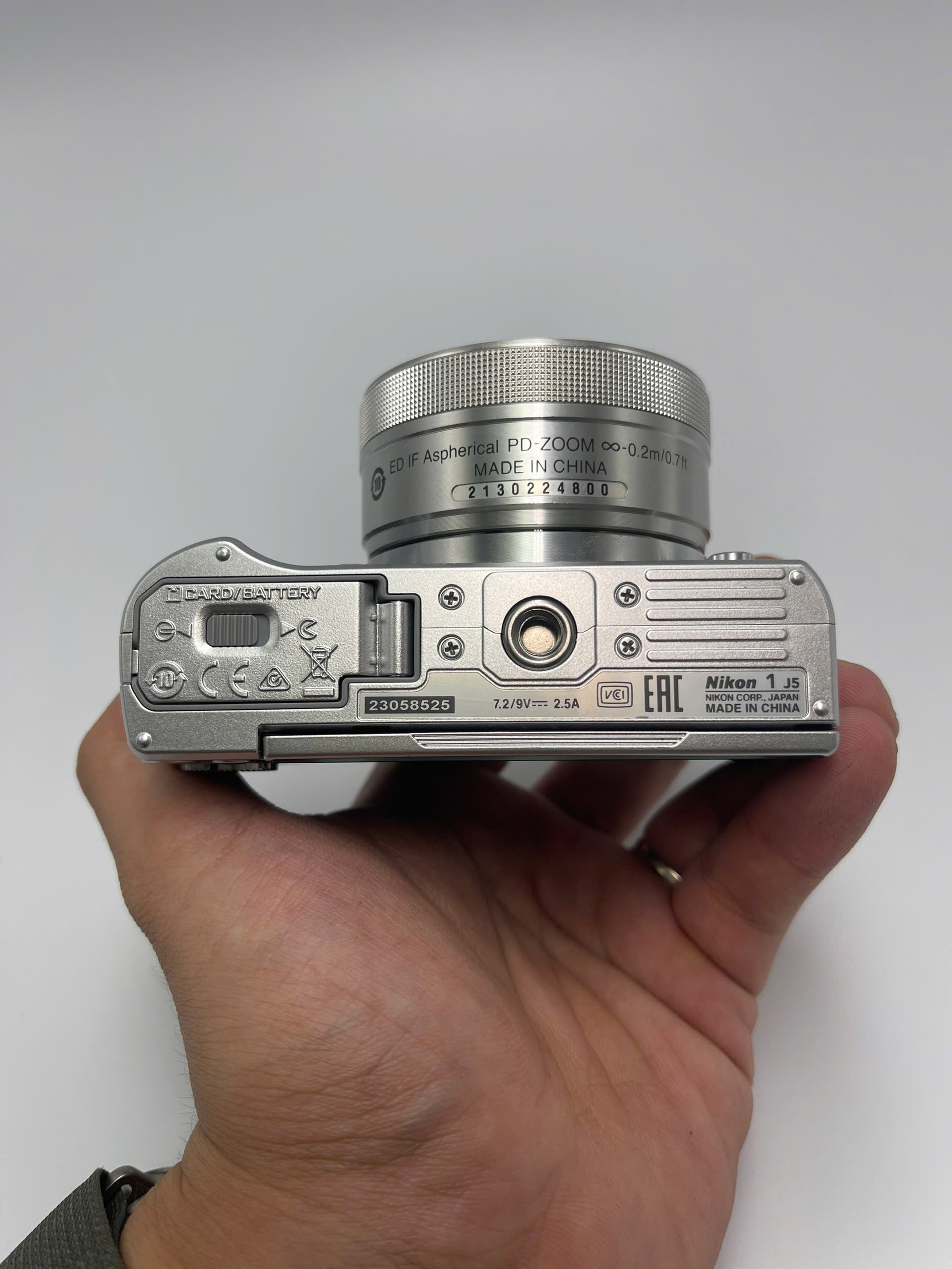 Nikon J5 Kit 10-30mm VR