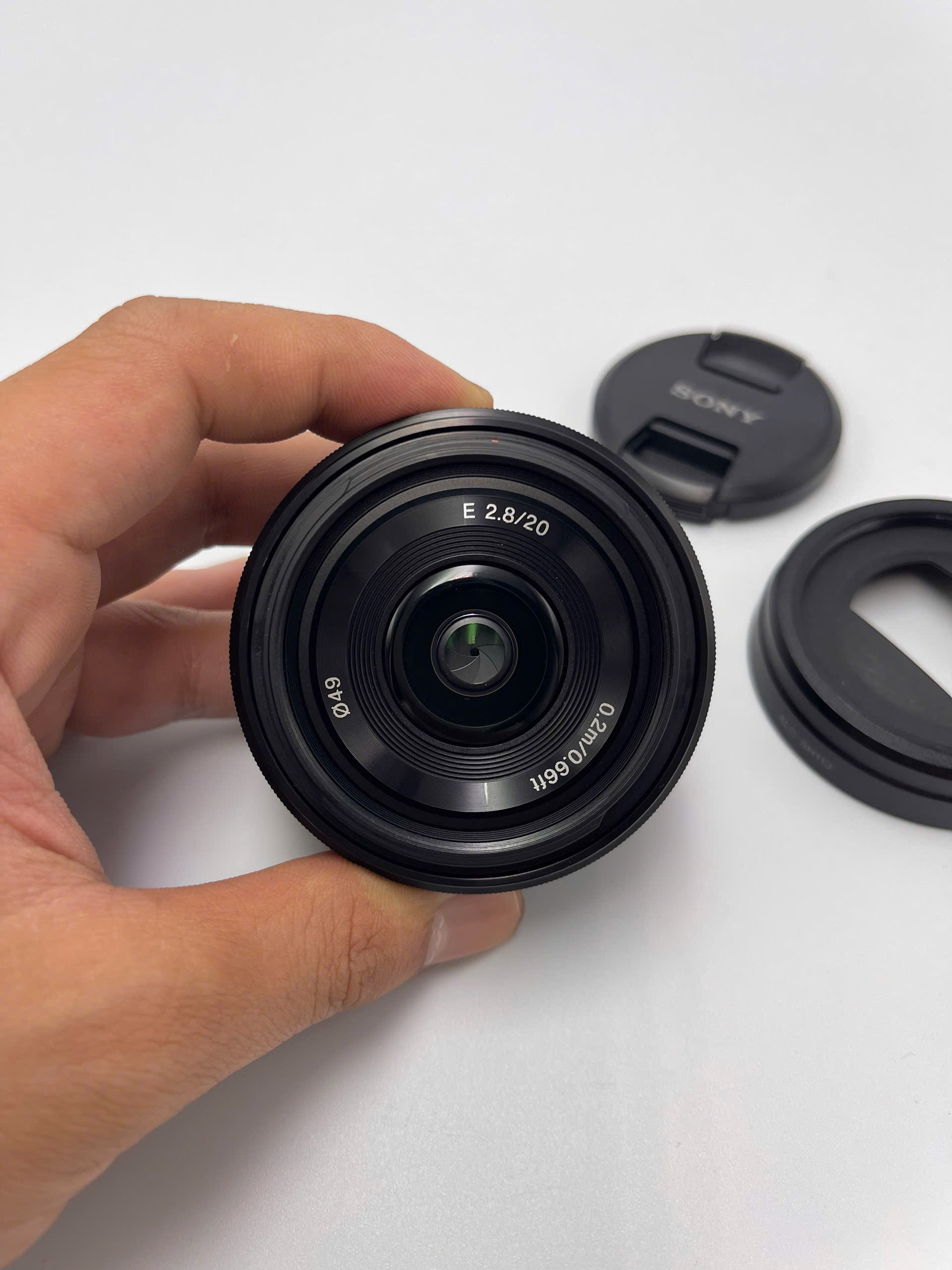 Sony E 20mm F2.8