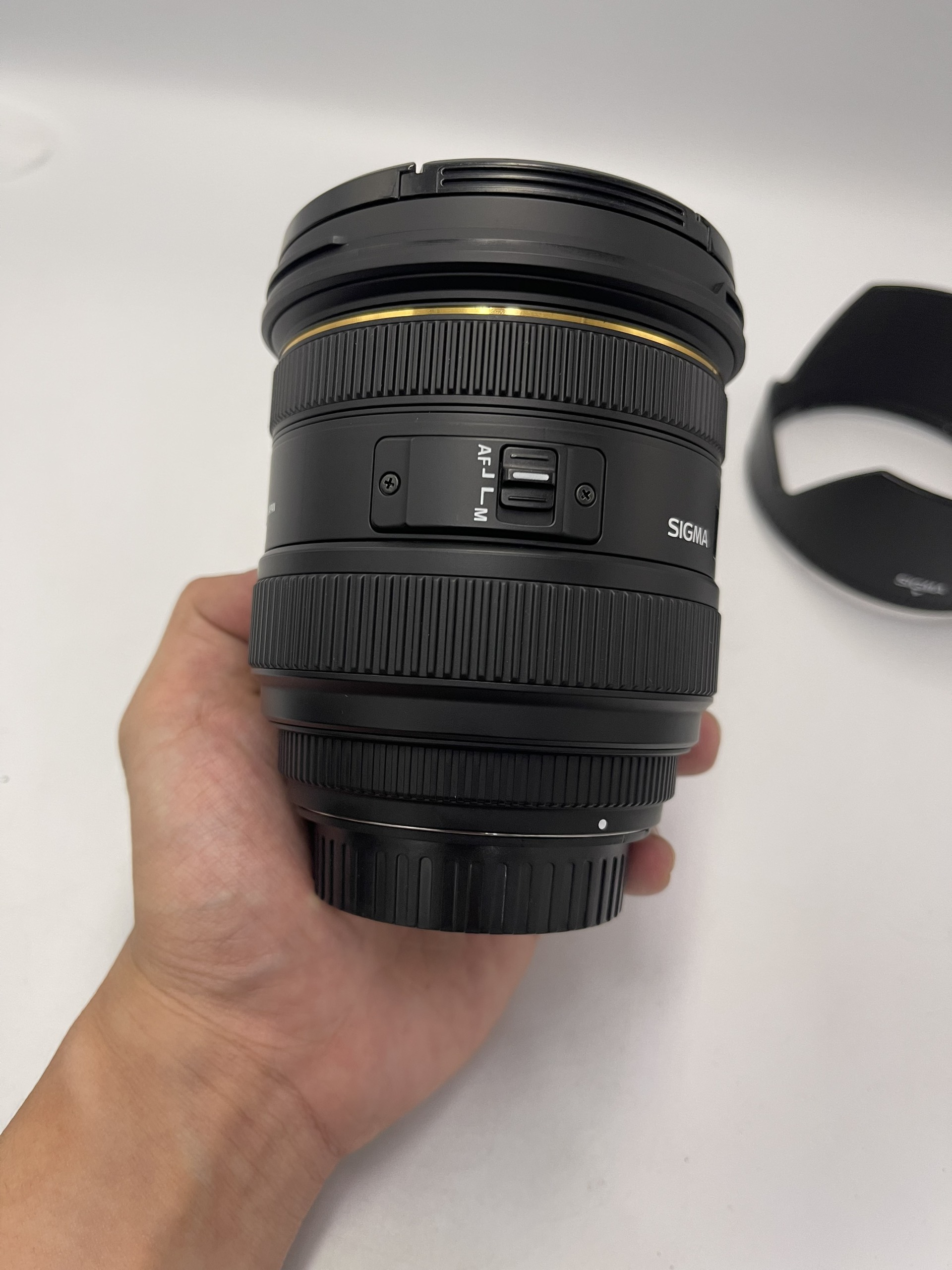 Sigma 24-70mm f/2.8 EX DG HSM for Canon (Đồ cũ)