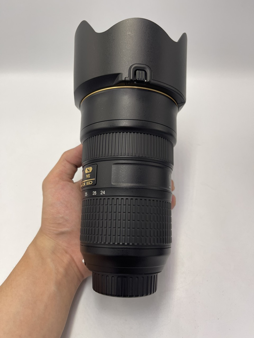 Nikon AF-S 24-70 F2.8 Nano VR (Đồ cũ)