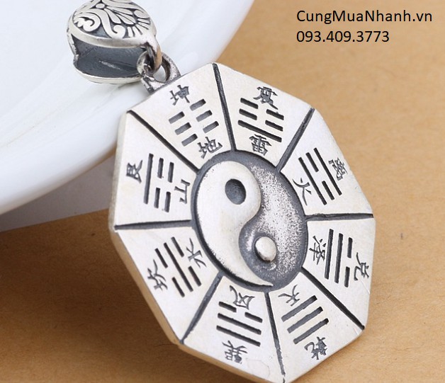 Mặt Bát Quái: Tìm Hiểu Ý Nghĩa Và Ứng Dụng Trong Phong Thủy