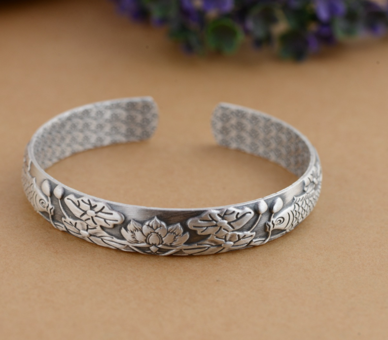 VÒNG TAY KHẮC SONG NGƯ - LIÊN HOA CÁT TƯỜNG - VT262