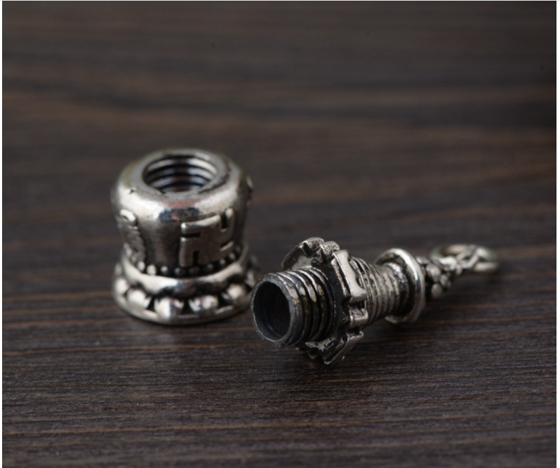 Mặt Dây Chuyền Om Mani Padme Hum Tây Tạng - DC450