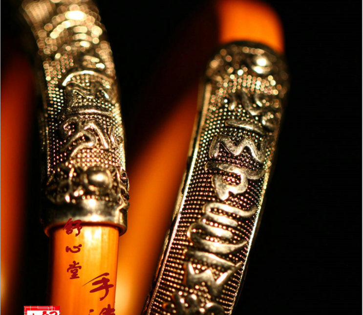 Vòng Tay Gỗ Hương Tây Tạng - Charm Bạc - VT286
