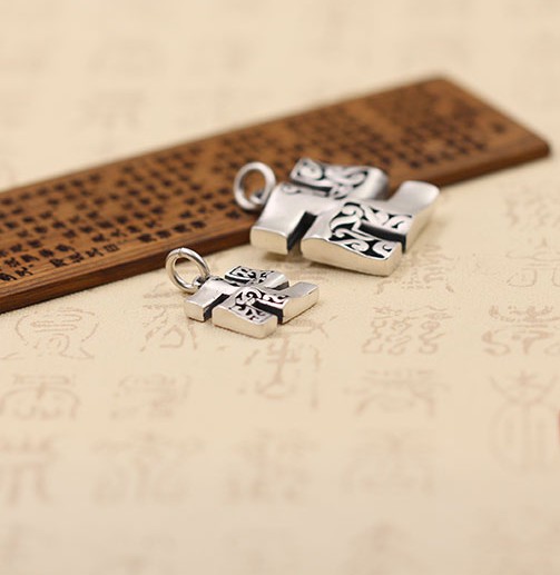 MẶT DÂY CHUYỀN CHỮ VẠN ( LỚN ) - DC563