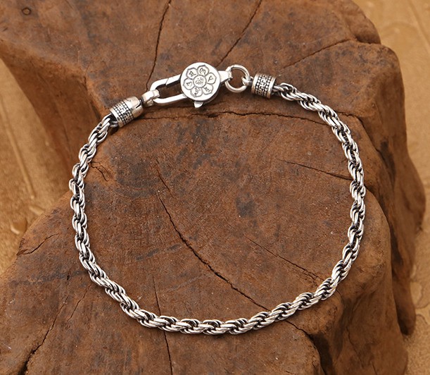 Lắc Tay Om Mani Padme Hum - Chùy Kim Cang - LT125