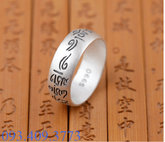 NHẪN KHẮC OM MANI PADME HUM TÂY TẠNG - NH182