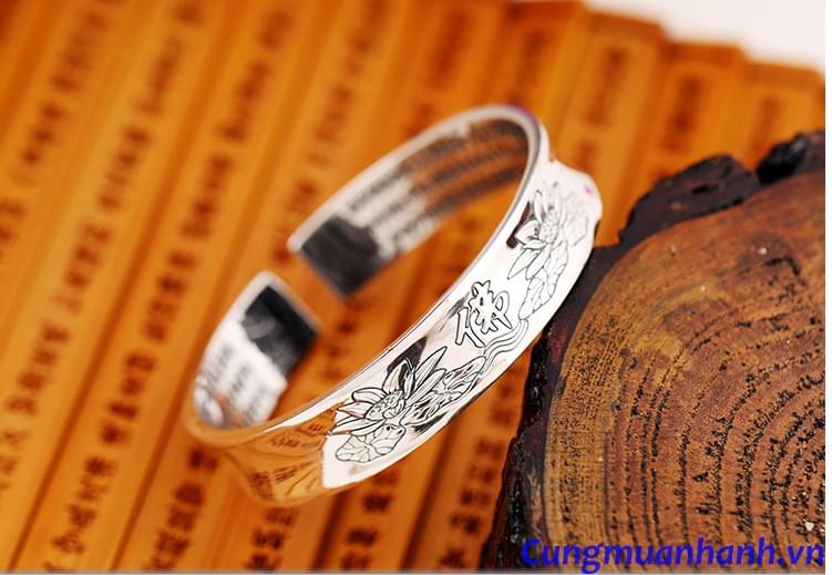 Vòng tay khắc Hoa Sen Cát Tường - Bát Nhã Tâm  Kinh  - VT203