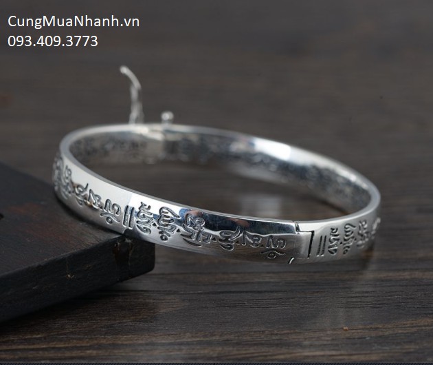 Vòng Tay Khắc Om Mani Padme Hum Tiếng Phạn ( có khóa ) - VT370