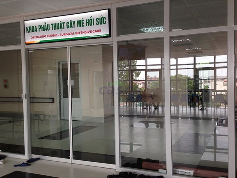 cửa kính mở tự động