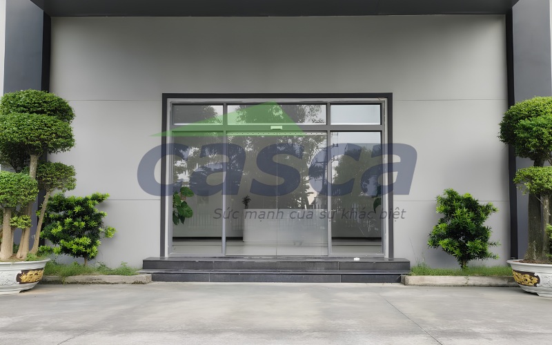 Cửa tự động Hàn Quốc là hệ cửa có thương hiệu, nguồn gốc hoặc được sản xuất tại Hàn Quốc