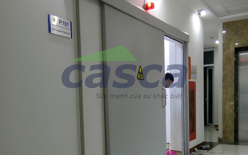 Cửa phòng X-quang