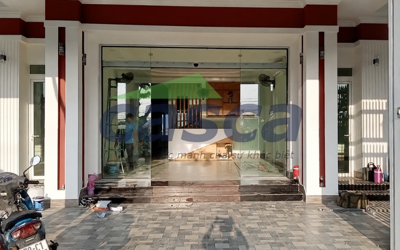 Kinh nghiệm sử dụng cửa nhà hàng bền đẹp từ CASCA