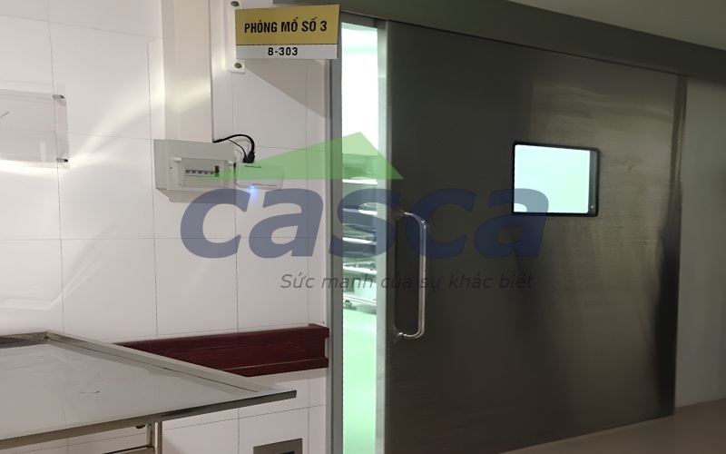 Cửa phòng mổ tự động
