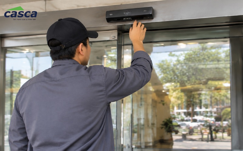 Tự kiểm tra trước khi gọi kỹ thuật sửa chữa cửa tự động