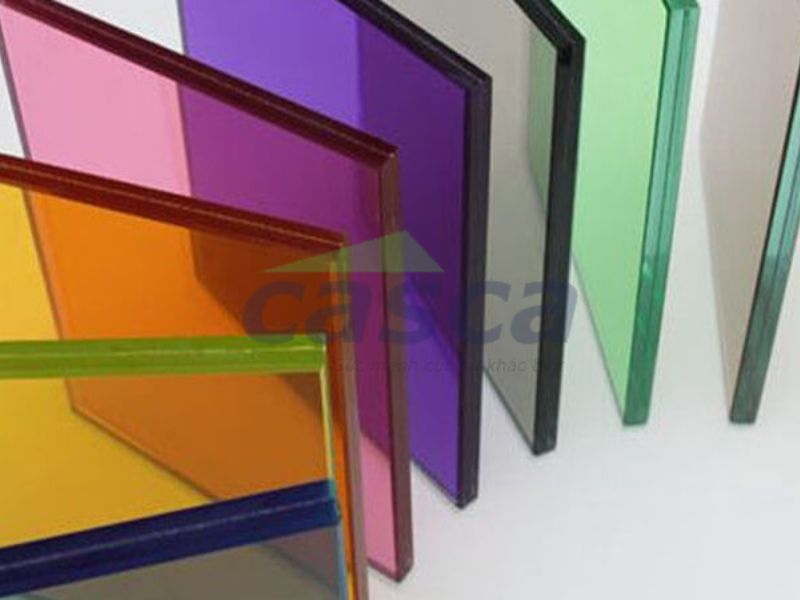Ưu điểm của kính cường lực có màu