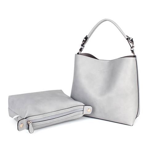 mau-tui-xach-moi-ra-tai-ha-noi-2