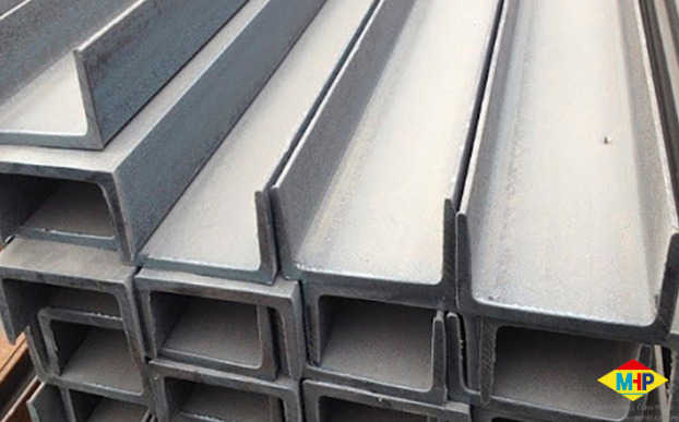 giá sắt u 150