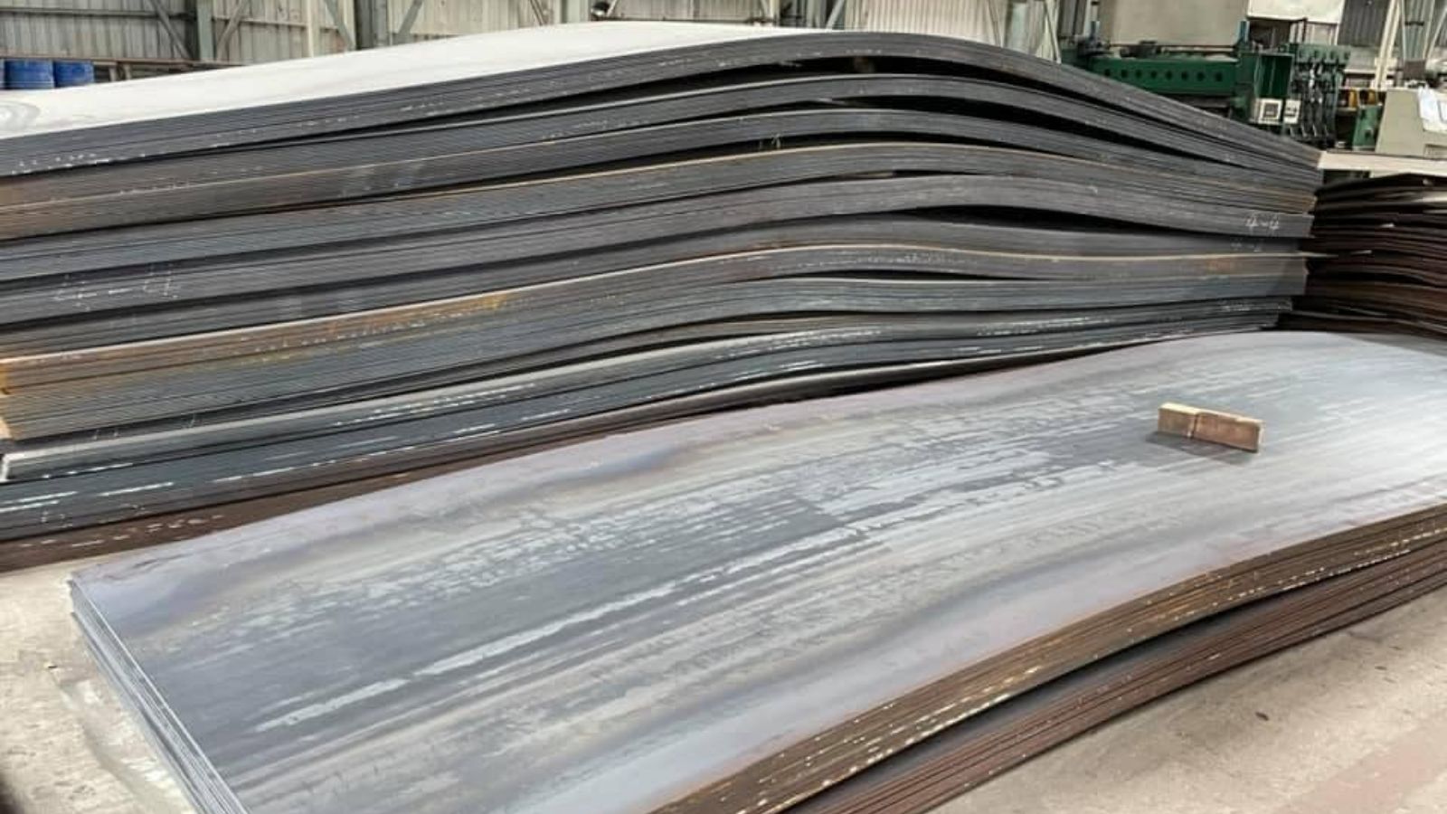 Thép SS400 được ứng dụng trong xây dựng và cơ khí