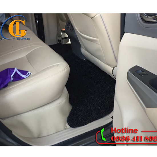 thảm sàn lót chân ô tô 