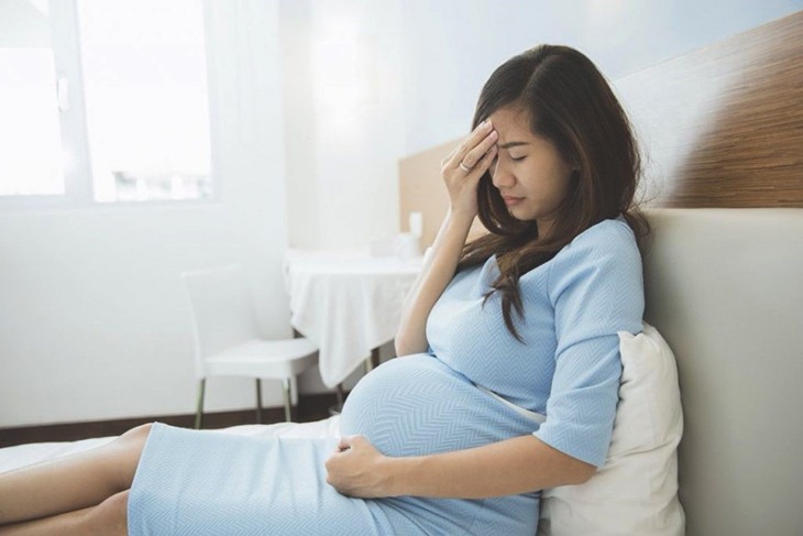 Kinh nghiệm chăm sóc bà bầu khi bị sốt an toàn và khoa học