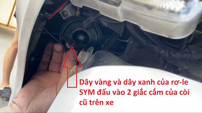 Hướng dẫn lắp đặt còi đĩa Denso + Rơ - le SYM trên xe máy