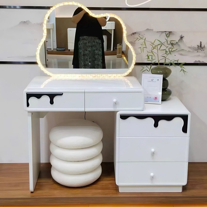 Bàn Trang Điểm Cao Cấp 169S