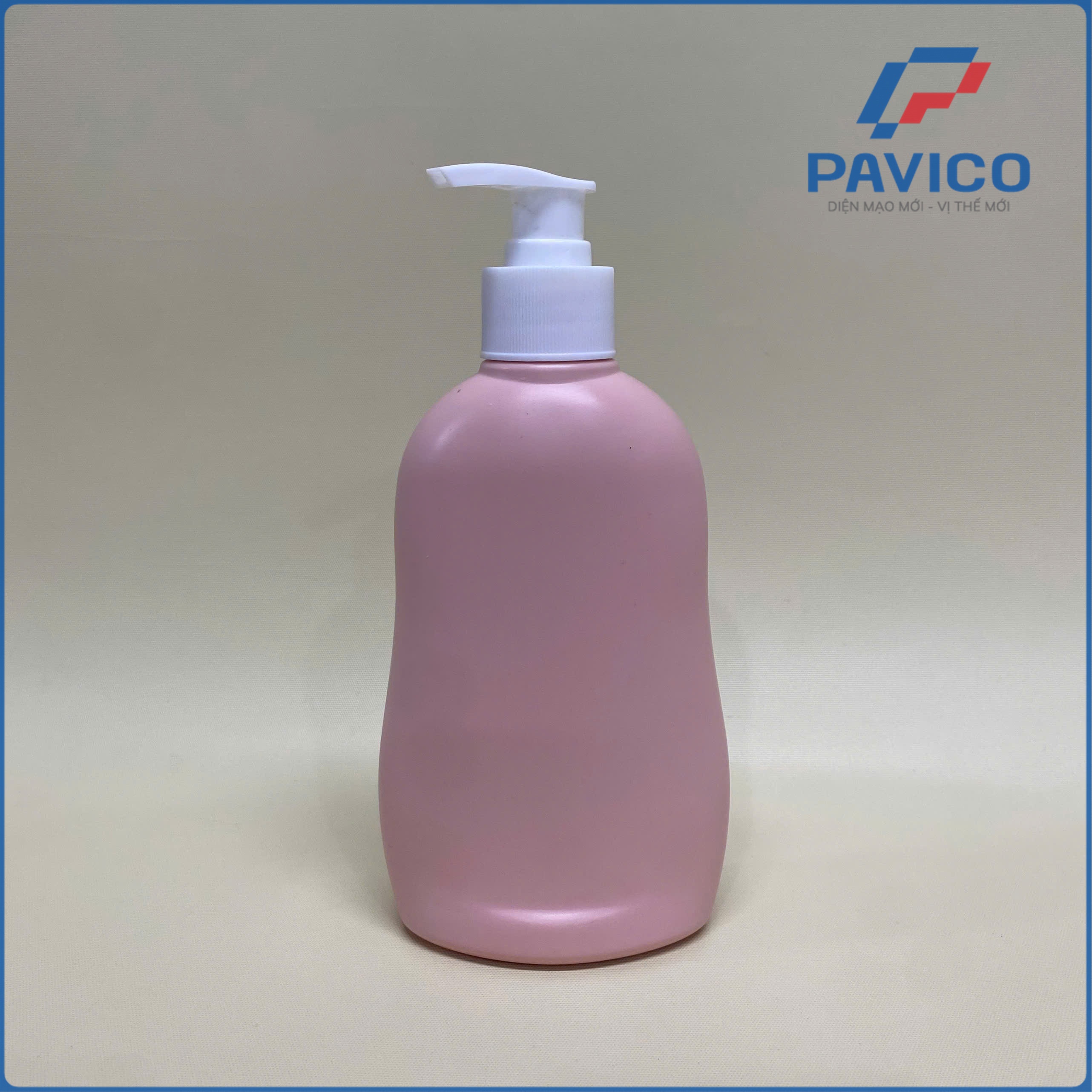 HD300-Chai HDPE màu hồng nhạt 3% đầu bơm 300ml-28mm-40g