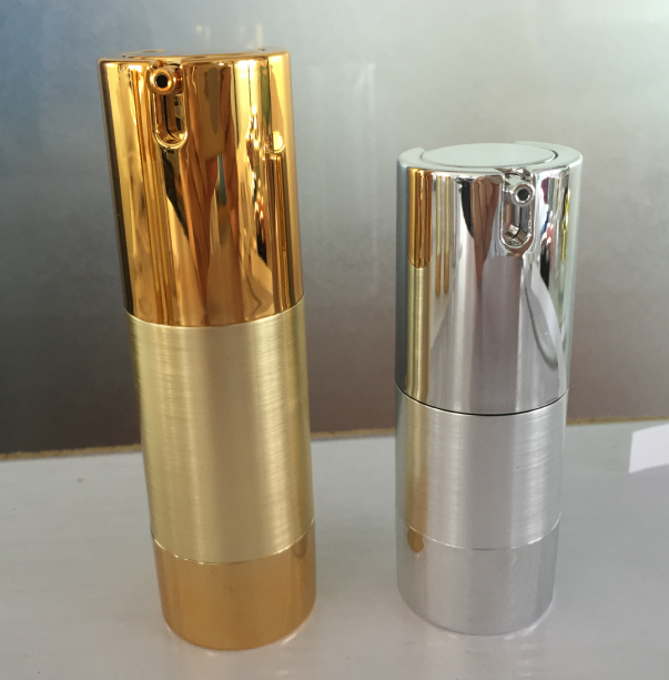 Chai chân không vàng bạc