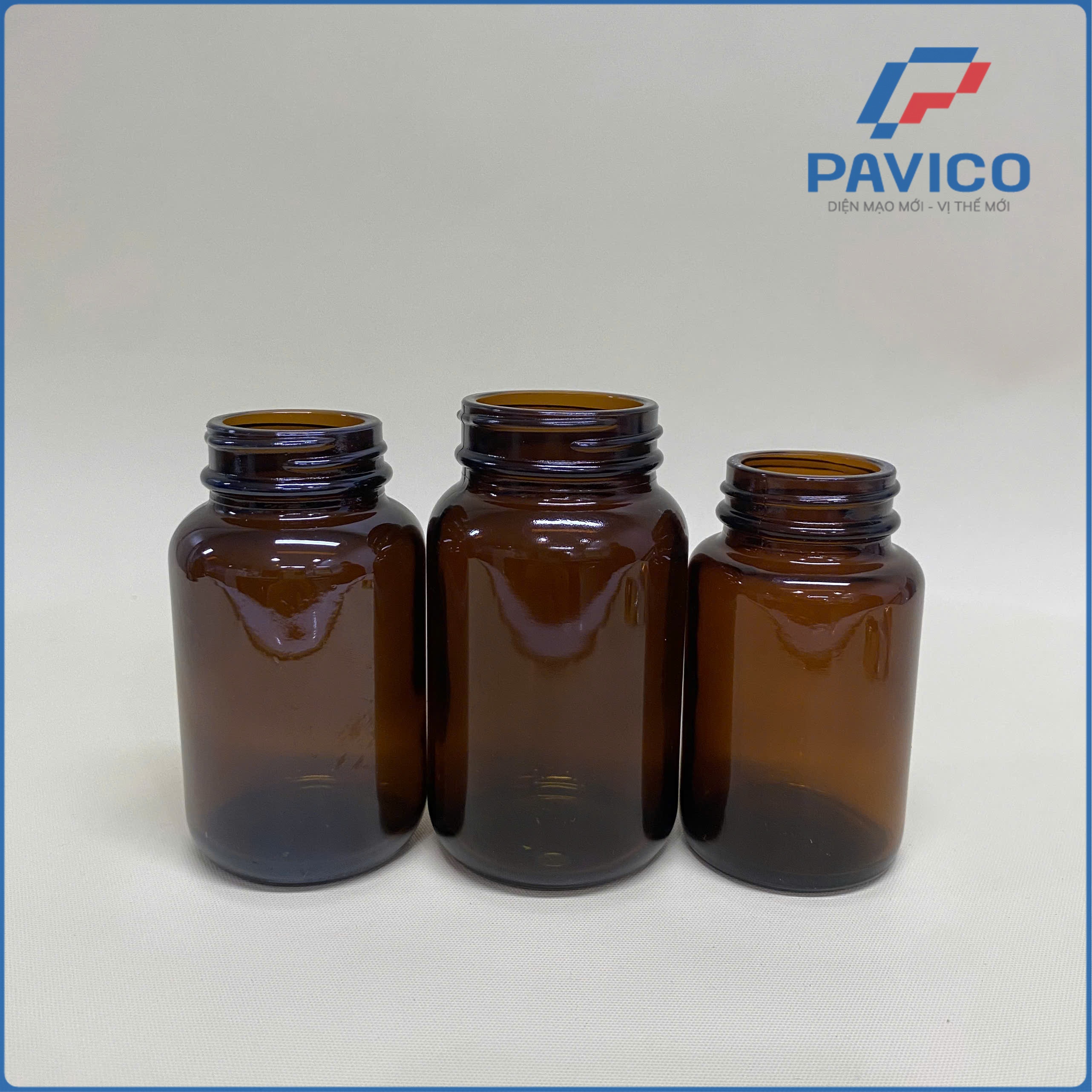 Chai thuốc viên thủy tinh 150cc-45mm