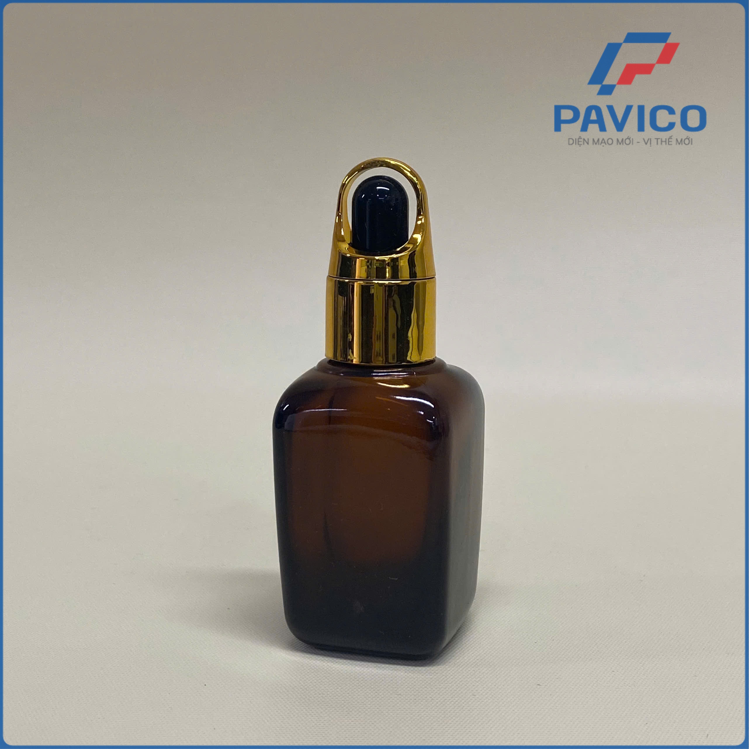 Chai tinh dầu vuông - NÂU - 35ML