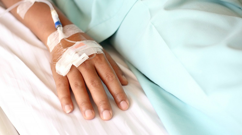 Y Tế Bảo Tâm truyền nước biển tại nhà chuyên nghiệp, đảm bảo an toàn cao