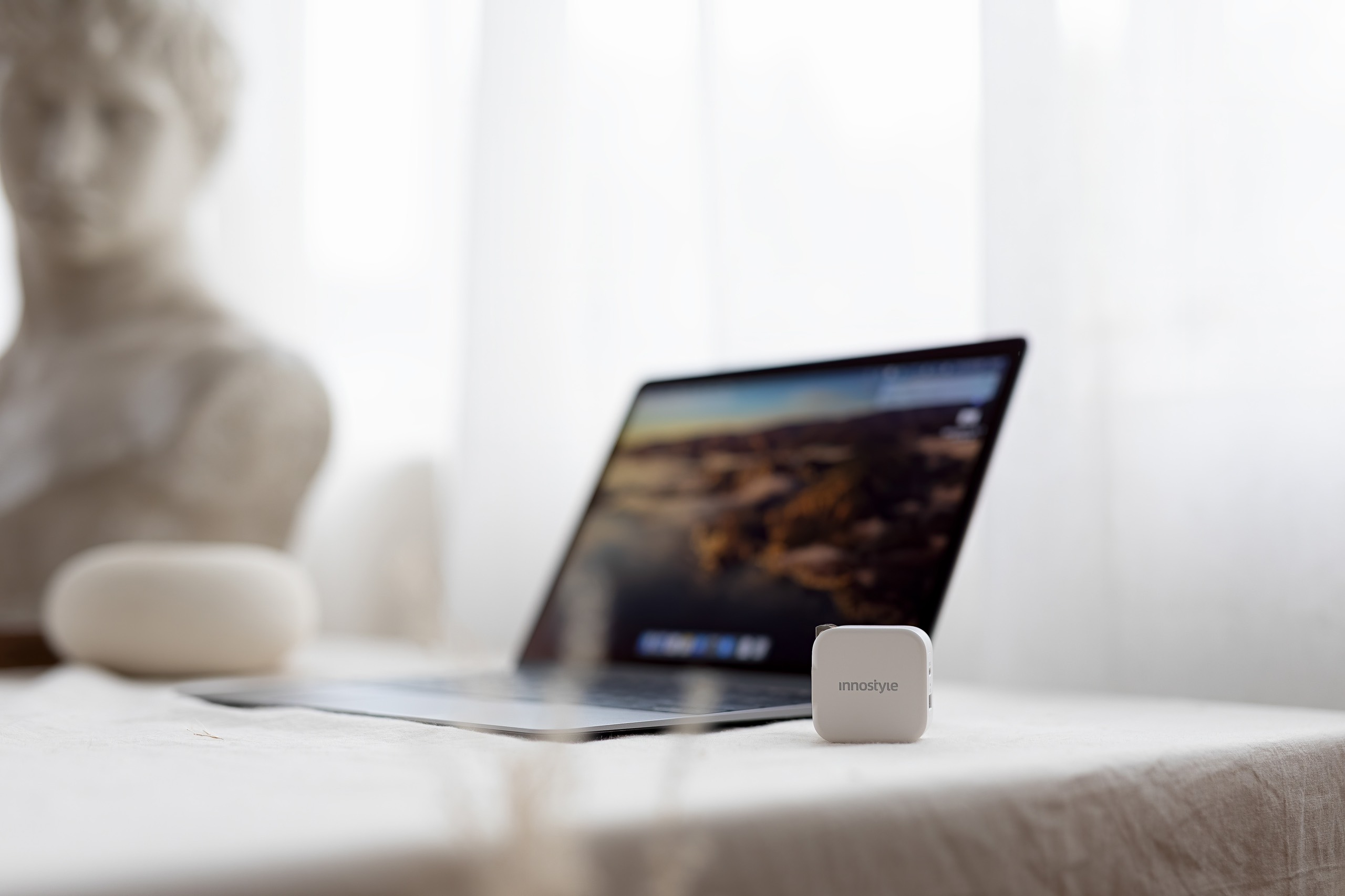 sac-nhanh-innostyle-minigo-pro-iii-dual-pd-qc3-0-20w-white