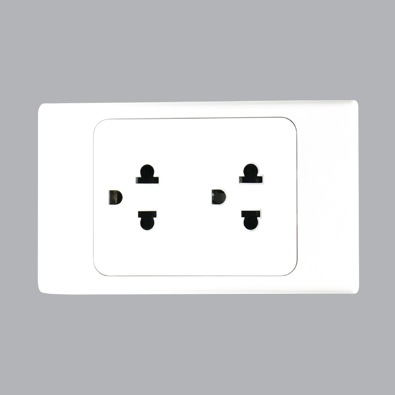 Ổ cắm 3 chấu có nắp che an toàn 16A - 250V _ LC2U3