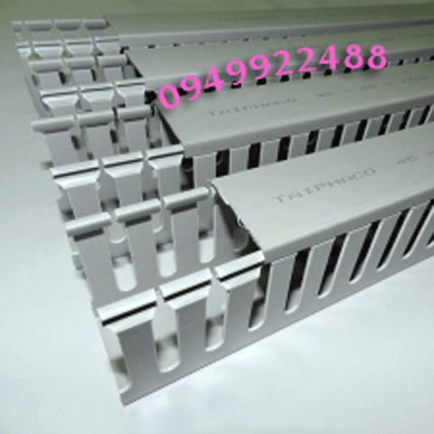 Máng nhựa răng lược 25x45
