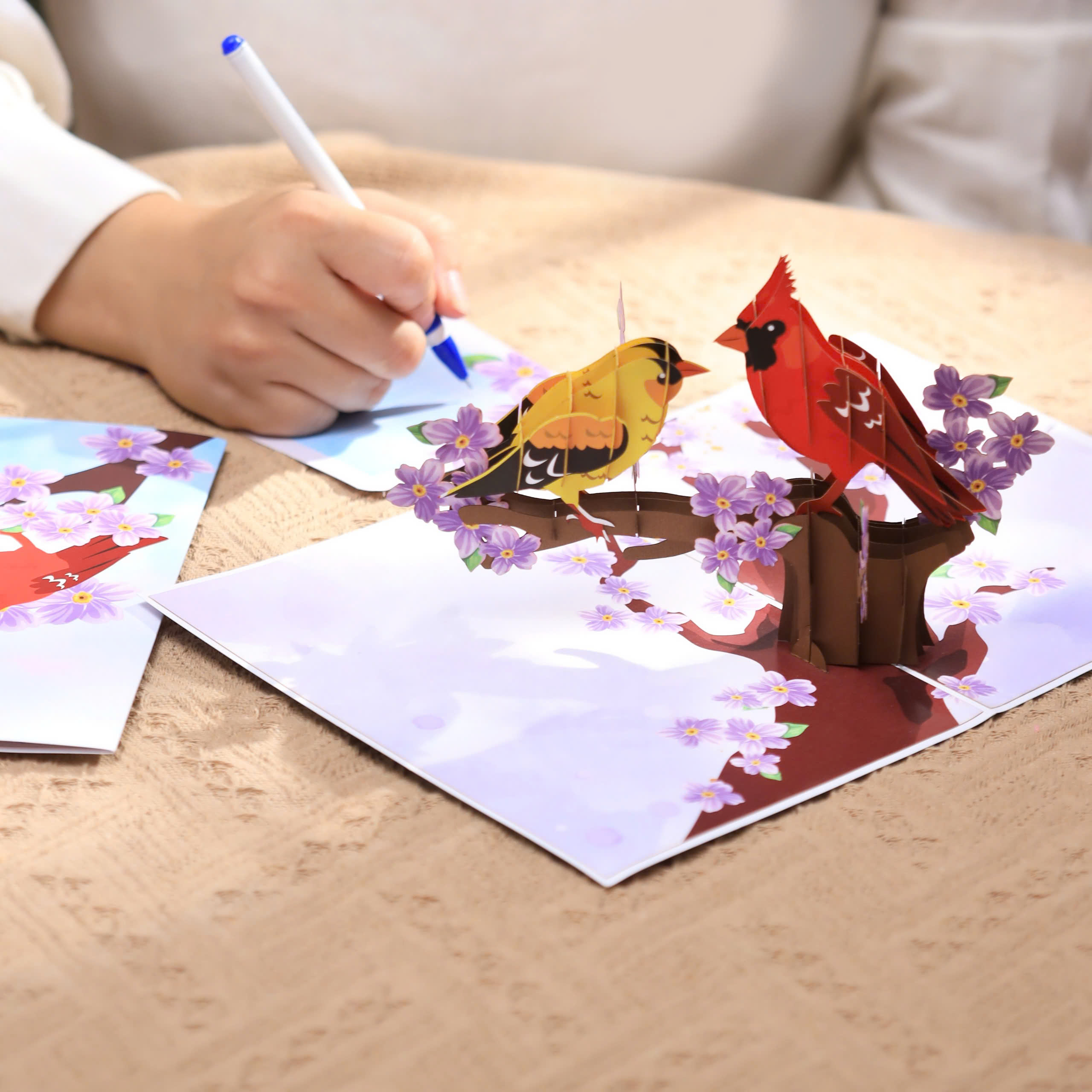 Songbird Pop-up Card – A Touch of Nature’s Beauty in Your Hands