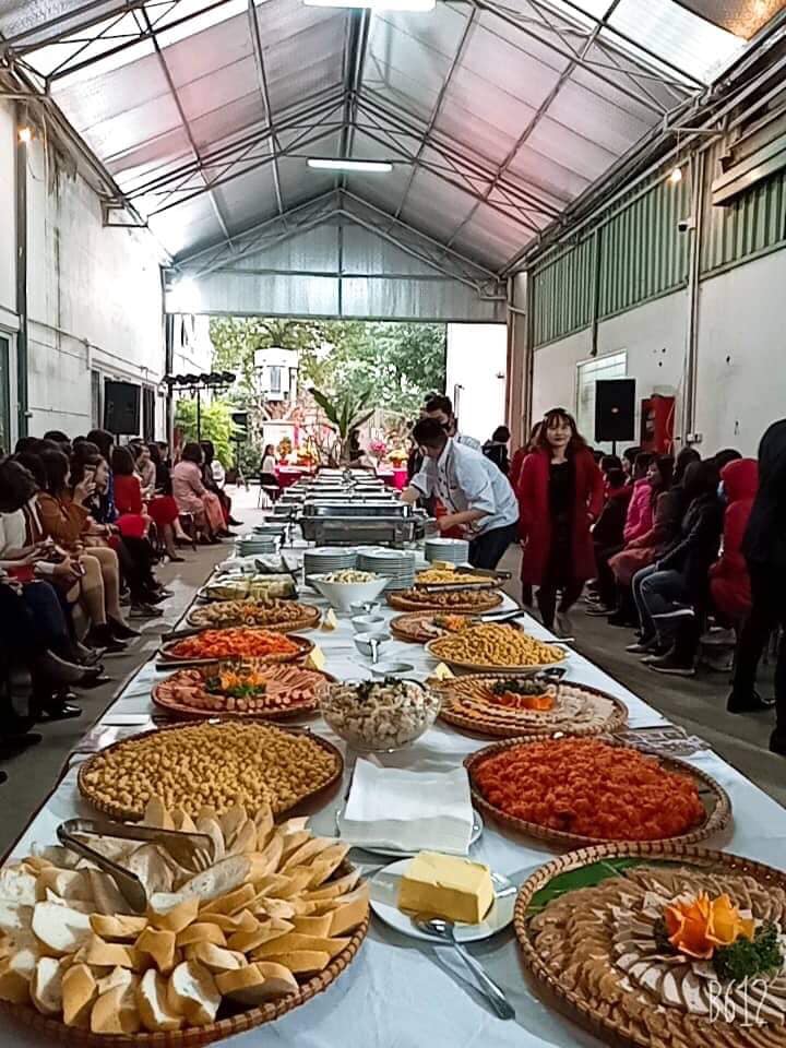 tiec-300-khach-khai-xuan-cua-cong-ty-thoi-trang-vinh-thinh