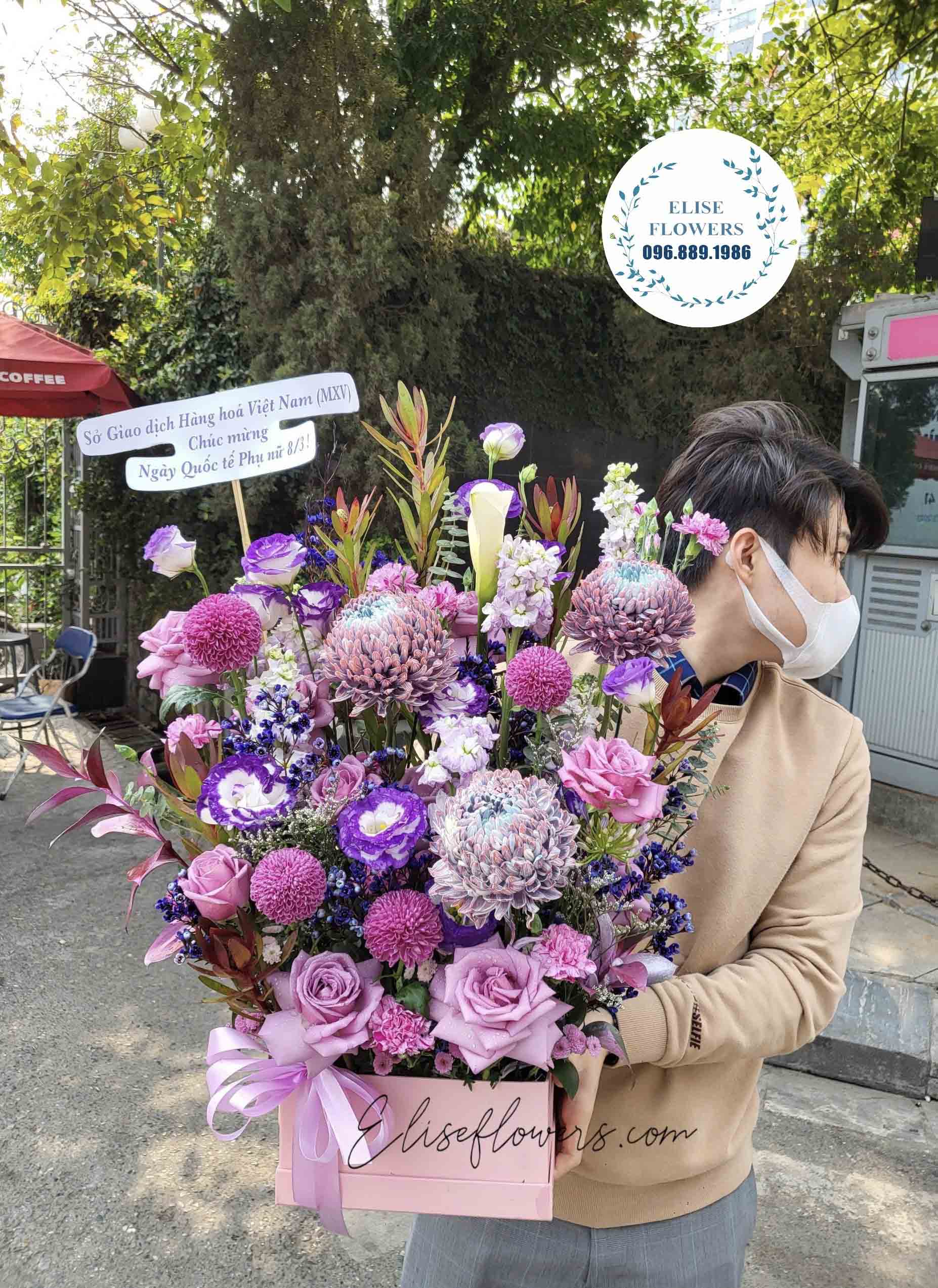 Lẵng hoa chúc mừng đẹp ở Hà Nội | Lẵng hoa chúc mừng màu tím đẹp ở Hà Nội | Lẵng hoa kỷ niệm ngày cưới bố mẹ