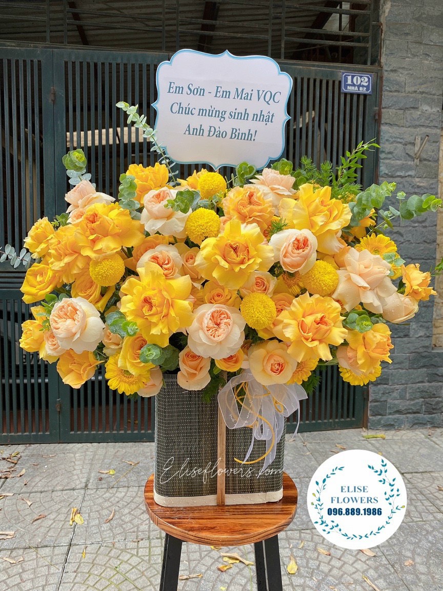 Hoa sinh nhật đẹp ở quận Nam Từ Liêm - Lẵng hoa sinh nhật ông xã, sếp nam, đồng nghiệp nam
